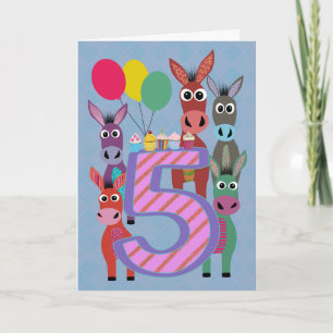 Carte 5e anniversaire avec cinq ânes et gâteaux