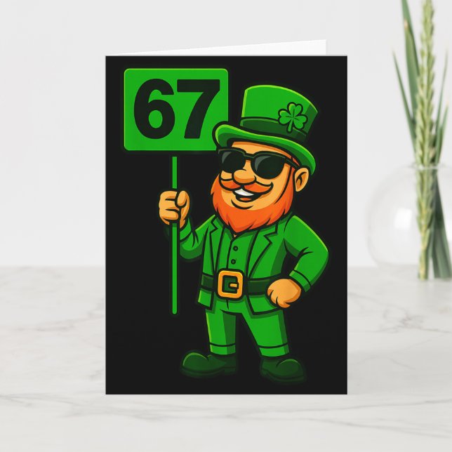 Carte 67 Leprechaun Six Seven Génération Mème Vibes Chan (Devant)
