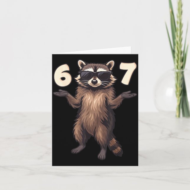 Carte 67 Raccoon 6-7 Hands Se Funny Gen Alpha Kids Teens (Devant)