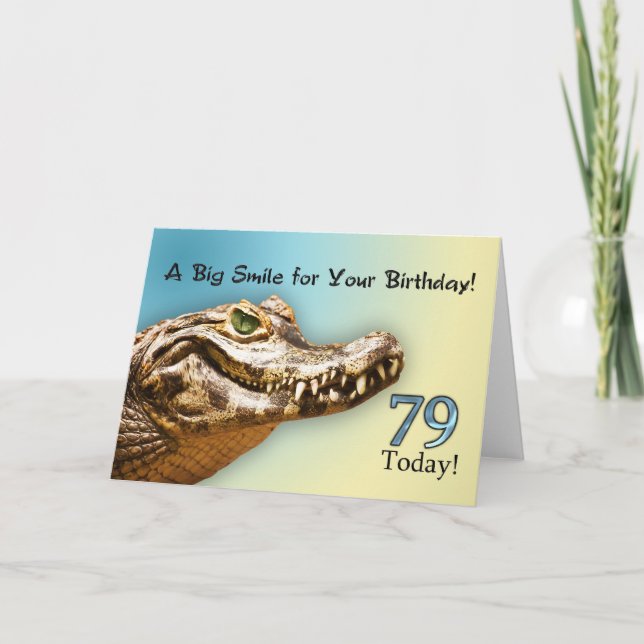 Carte 79e anniversaire avec un alligator souriant (Devant)