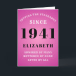 Carte 80e anniversaire Normes Nés en 1941 Ajoutez votre<br><div class="desc">Carte de vœux rose pour 80e anniversaire pour les personnes nées en 1941. Personnalisez facilement le texte à l'avant et à l'intérieur de cette carte d'anniversaire en utilisant le modèle fourni. Fait partie de la gamme de cartes de vœux setting standards.</div>