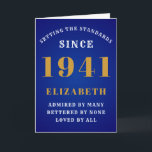 Carte 80th Birthday Standards Born 1941 Ajouter Votre No<br><div class="desc">80e anniversaire,  bleu,  normes,  né en 1941 carte de voeux. Customisez facilement le texte à l'avant et à l'intérieur de cette carte d'anniversaire en utilisant le modèle fourni. Une partie de la gamme de normes d'établissement de cartes de voeux.</div>