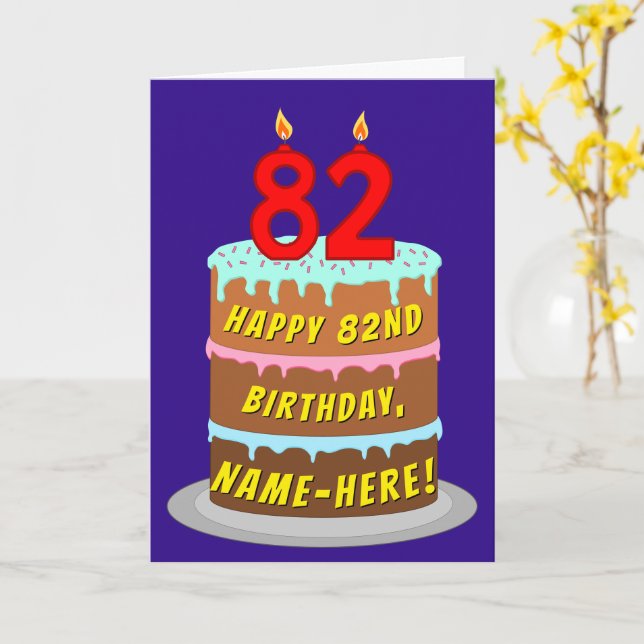Carte 82e anniversaire : Fun Cake and Candles + Nom pers (Fleur jaune)