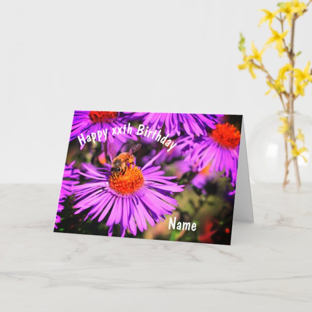 Carte Abeille sur l'Aster violet Fleur personnalisée Ann (Fleur jaune)