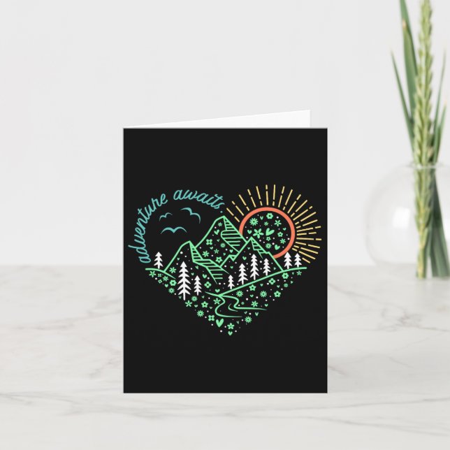Carte Adventure Await Shirt Explore Plus Randonnée Natur (Devant)