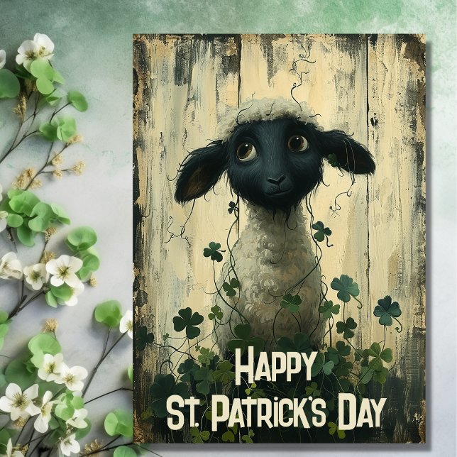 Carte Agneau mignon et Shamrock St Patrick's Day (Front - Cute Lamb and Clovers St Patrick's Day Card)