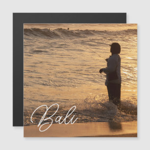 Carte aimantée Pêcheur au coucher du soleil à Bali