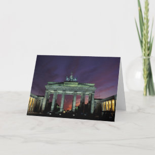 Carte Allemagne, Berlin. Porte de Brandebourg la nuit.