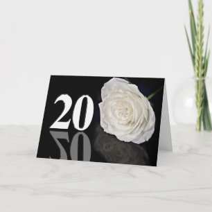 Carte anniversaire 20e avec une rose blanche class