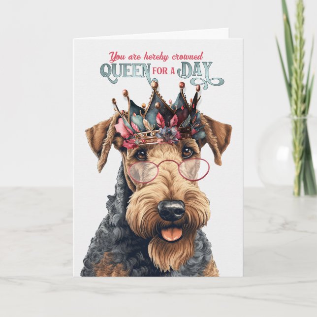 Carte Anniversaire Airedale Terrier Dog Queen pour une j (Devant)