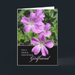 Carte Anniversaire de Girlfriend, Fleurs de Geranium Vio<br><div class="desc">Anniversaire pour petite amie,  carte de voeux papier. Personnalisez le message intérieur comme vous le souhaitez. Card a une image de Cranesbill geraniums dans les tons violet et lavande. Carte de voeux botanique à thème fleuri. Copyright © Shoaff Ballanger Studios.</div>