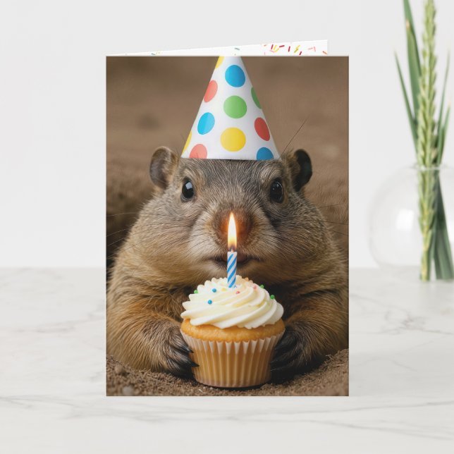 Carte Anniversaire de la marmotte avec cupcake (Devant)