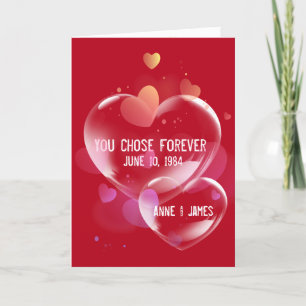 Carte Anniversaire des bulles cardiaques sur le rouge