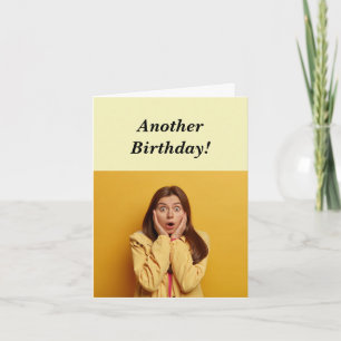 Carte Anniversaire féminin amusant qui ment à propos de