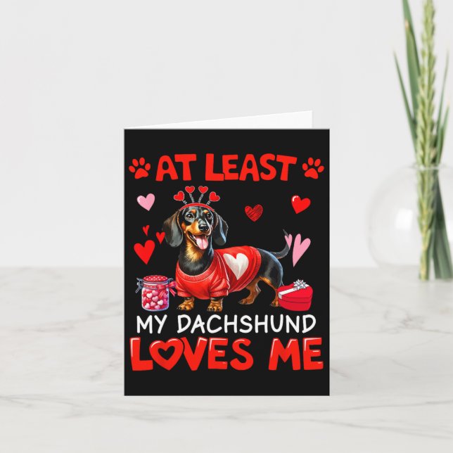 Carte Au moins mon dachshund m'aimant la Saint-Valentin  (Devant)