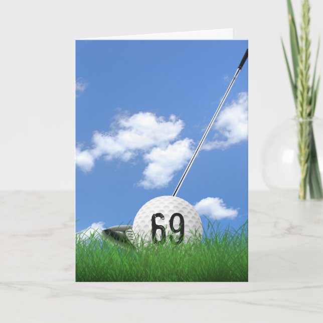 Carte Balle de golf pour 69e anniversaire dans l'herbe (Devant)