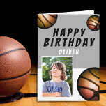 Carte Basketball Balls Sports Enfants Joyeux Anniversair<br><div class="desc">Basketball Balls Sports Enfants Joyeux Carte photo d'anniversaire. Carte d'anniversaire sur le thème du basket-ball avec un nom,  photo et boules de basket-ball en argent orange. Ajoutez votre message ou effacez-le.</div>