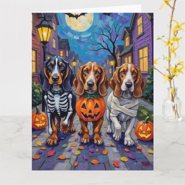 Carte Basset Hound Dogs Trick-or-Treating en Halloween (Fleur jaune)