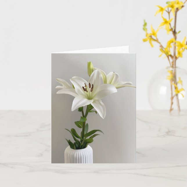 Carte Berceuse de lys | Peinture florale simple blanche (Fleur jaune)