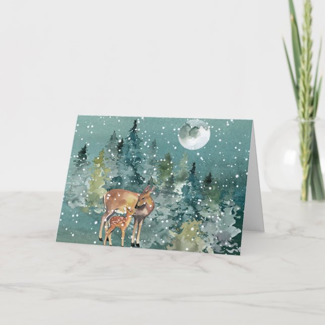 Carte Biche et faon dans une forêt enneigée sous la plei (Devant)