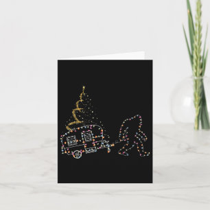 Carte Bigfoot Avec Camping Voiture Feu Noël