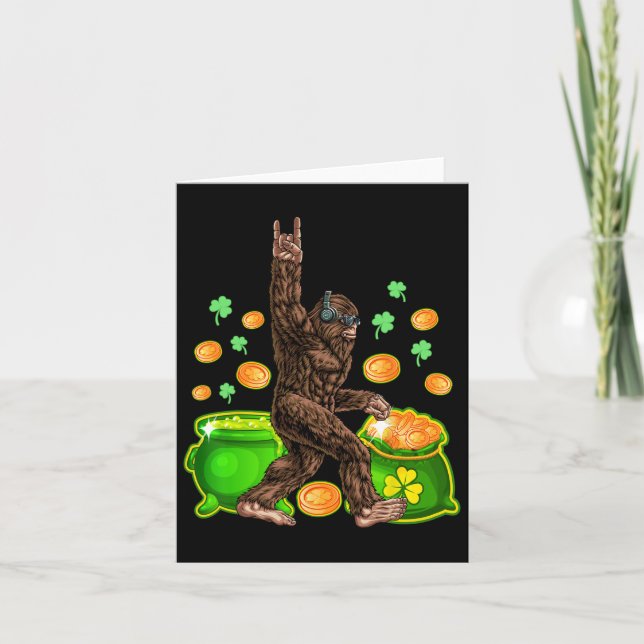 Carte Bigfoot Happy Jour de la Saint Patrick Chemise Fun (Devant)