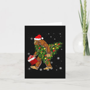Carte Bigfoot portant Noël Arbre Sasquatch Croyant