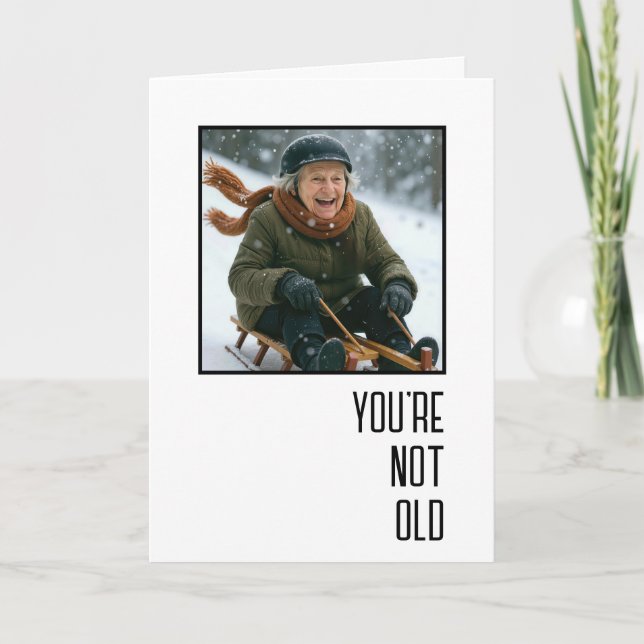 Carte Birthday Old Lady Sledding Downhill (Devant)