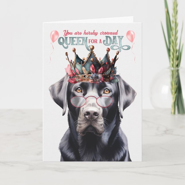 Carte Black Lab Dog Queen pour une journée drôle d'anniv (Devant)