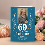 Carte Blue 60 & Fabulous Foliage 60th Birthday Photo<br><div class="desc">Blue 60 et Fabulous Foliage Magenta 60e Carte photo d'anniversaire. 60 et texte fabuleux en écriture blanche tendance avec un nom et feuillage blanc sur un arrière - plan bleu. Personnalisez-le avec votre photo,  votre nom et l'âge. Ajoutez votre texte à l'intérieur de la carte ou effacez-le.</div>