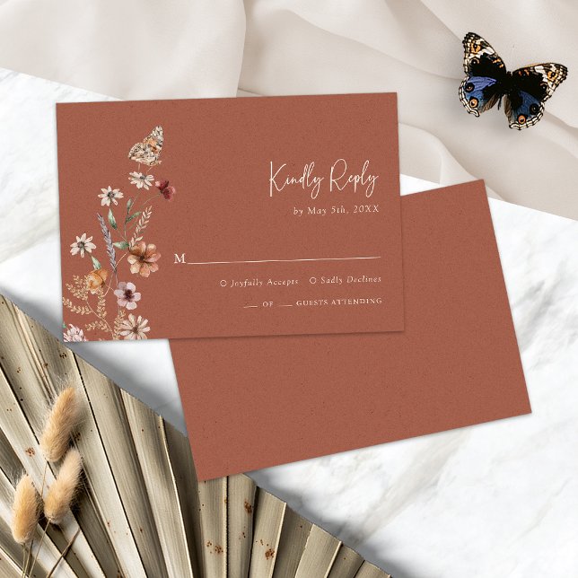 Carte Boho Terracotta Floral RSVP (Boho Terracotta Floral RSVP Card with Butterfly by Painted Paperie
)
