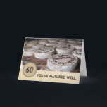 Carte Bon à 60 60e Anniversaire Vieux Fromage<br><div class="desc">Carte de 60e anniversaire. Pile de vieux fromage mûrissant sur des racks avec le message "Vous avez bien mûri"</div>