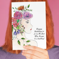 Bonne Femme d'anniversaire avec fleurs Co-Worker