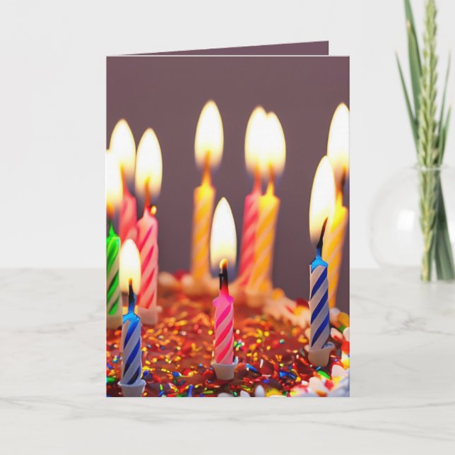 Carte Bougies d'anniversaire éclatantes sur un gâteau (Devant)