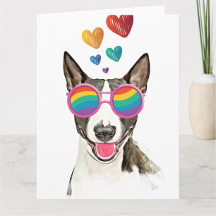 Carte Bouledogue avec des cœurs pour la Saint-Valentin