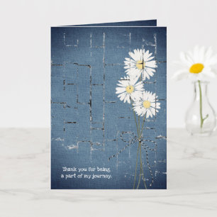 Carte bouquet de marguerite sur brique bleu denim