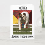 CARTE *BROTHER* SAUVAGE DE THRU HOOPS—BONJOUR D'ANNIVERS<br><div class="desc">***FRÈRE*** CE CHIEN JOUIT D'HÔTELS POUR VOUS FAIRE SAVOIR QUE "HEUREUX ANNIVERSAIRE" EST UNE CARTE QU'IL AIMERA SÛREMENT !</div>