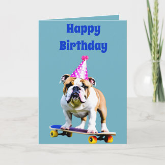 Carte Bulldog portant un Casquette d'anniversaire sur un