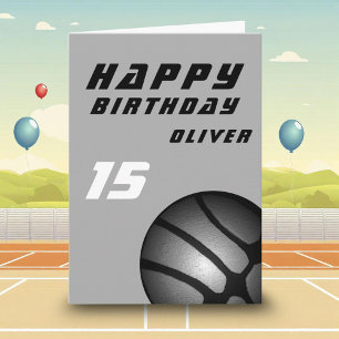 Carte C d'anniversaire pour garçons de basketball