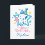Carte cacahuètes | Bonne Anniversaire Snoopy Stars<br><div class="desc">Célébrez un anniversaire spécial avec la Peanuts Happy Birthday Snoopy Stars Card! Avec Snoopy entourée d'étoiles, cette carte joyeuse et vibrante est parfaite pour envoyer des voeux d'anniversaire chaleureux aux fans de Peanuts de tous âges. Laissez Snoopy ajouter plaisir et joie à vos salutations d'anniversaire et rendre la journée du...</div>