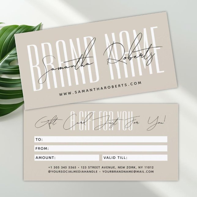Carte cadeau à la typographie script moderne avec  (Créateur téléchargé)