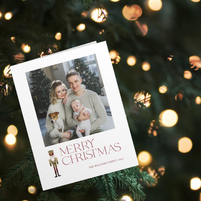 Carte Casse-Noisette moderne Joyeux Noël Photo de famill (A Nutcracker Holiday! Wishing You a Merry Christmas in Modern Minimalist Style. 🎄🎭 [Your Photo Her)