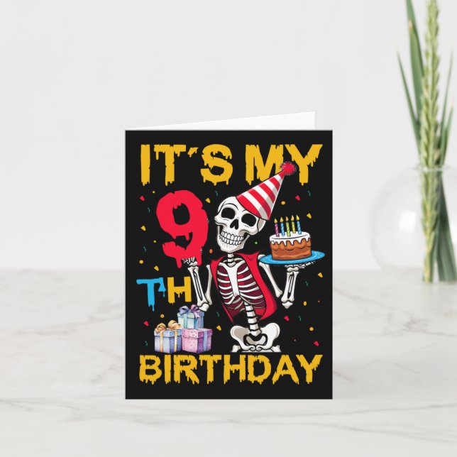 Carte C'est ma 9e fête d'anniversaire Halloween Squelett (Devant)