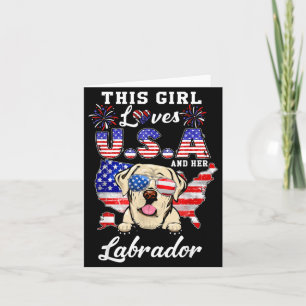 Carte Cette fille aime les États-Unis et le Labrador pou
