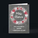 Carte Chalkboard Soeur & Frère en Droit Joyeux Noël<br><div class="desc">Joyeux Noël pour la carte de belle-soeur et de frère avec motif de tableau noir rustique et couronne enneigée avec poinsettias.</div>