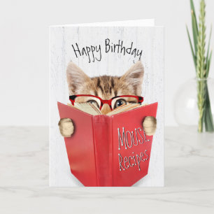 Carte Chat d'anniversaire avec lunettes et livre rouge