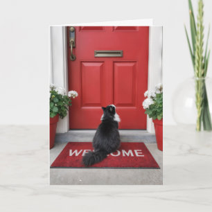 Carte Chat d'anniversaire sur un paillasson rouge de bie