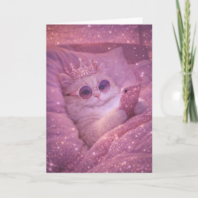 Carte Chat de princesse gâtée textant au lit (Devant)