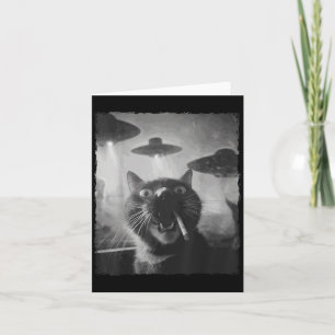 Carte Chat graphique drôle fumant des ovnis drôle 