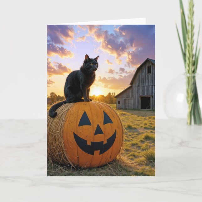 Carte Chat noir d'Halloween sur une botte de foin de cit (Devant)